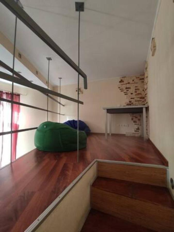 Comfortable Apartment On Mikhaylovskiy Lane เคียฟ ภายนอก รูปภาพ