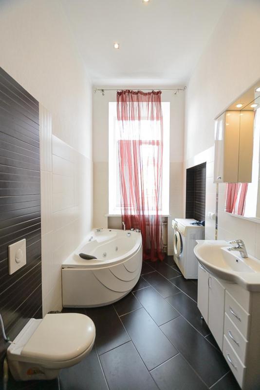 Comfortable Apartment On Mikhaylovskiy Lane เคียฟ ภายนอก รูปภาพ